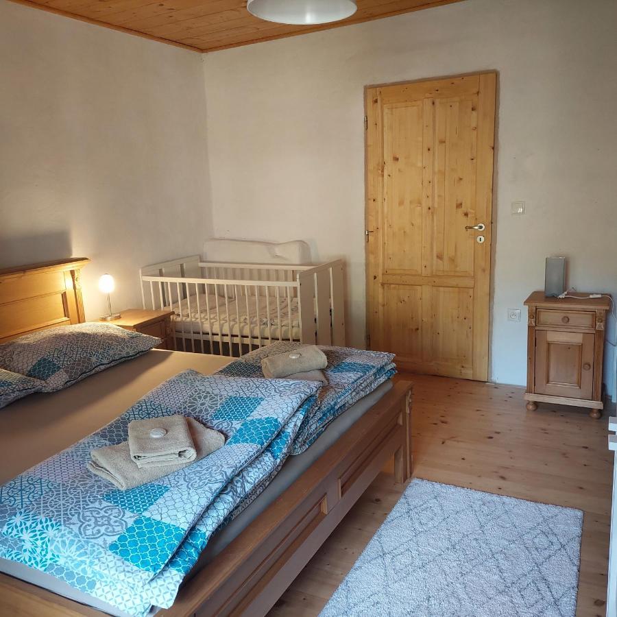 Apartmány U Tří Sluncí Hroubovice Esterno foto