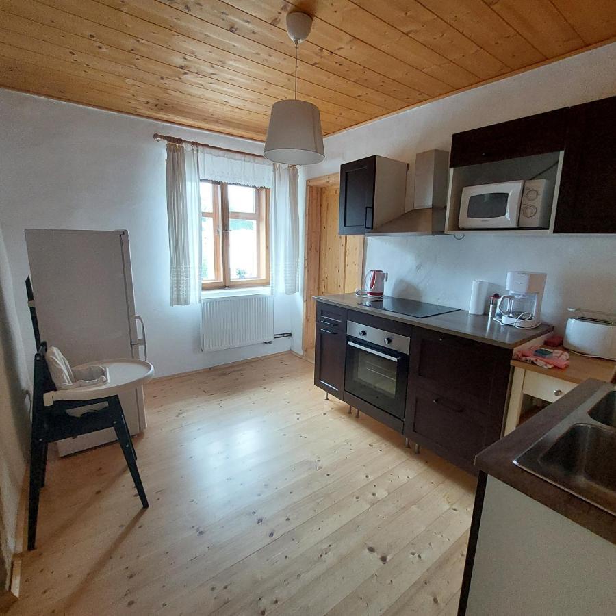 Apartmány U Tří Sluncí Hroubovice Esterno foto
