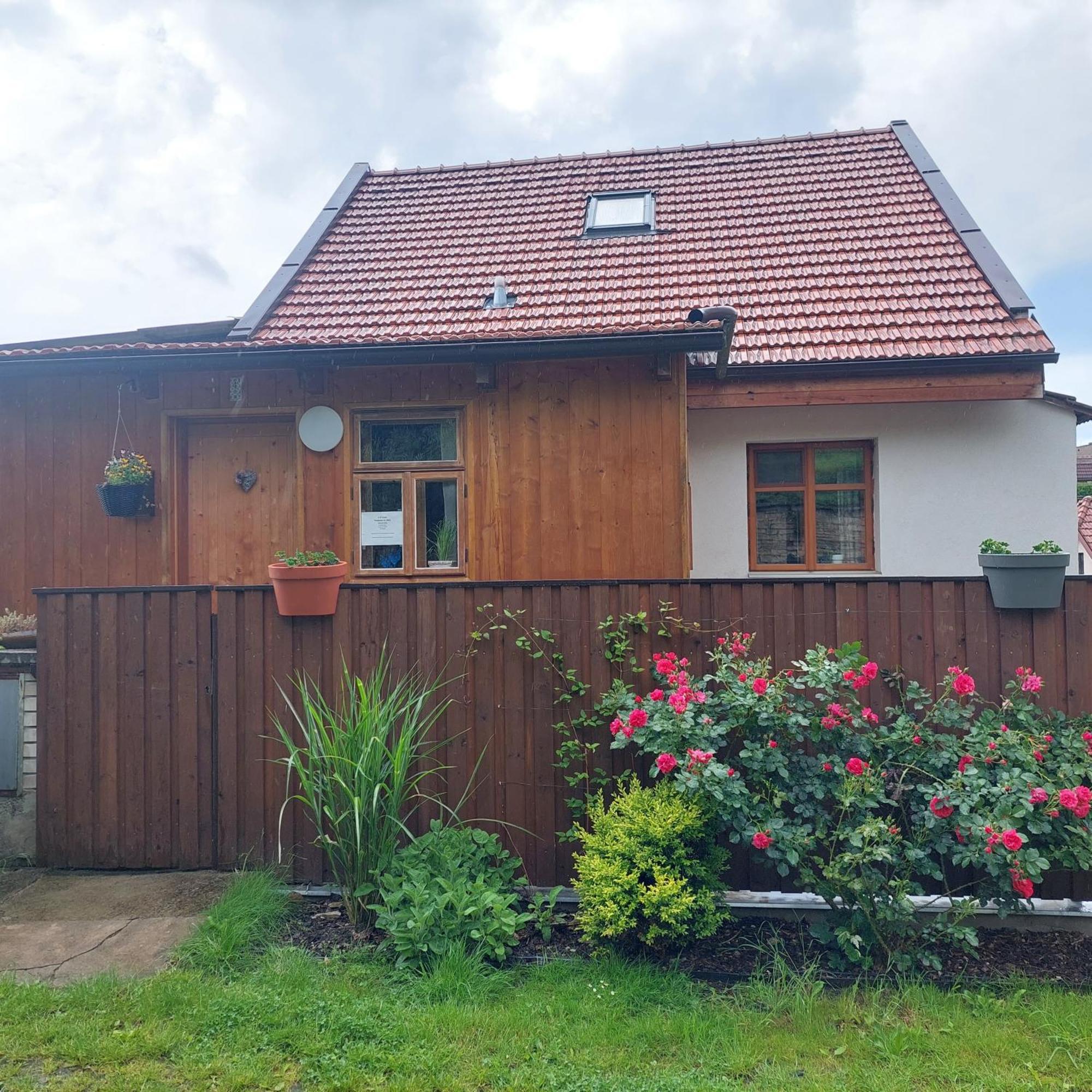 Apartmány U Tří Sluncí Hroubovice Esterno foto