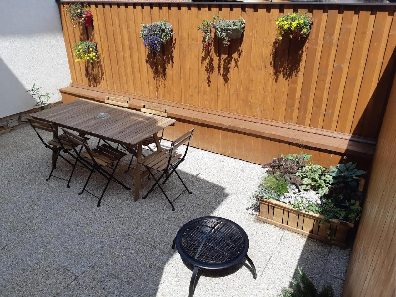 Apartmány U Tří Sluncí Hroubovice Esterno foto
